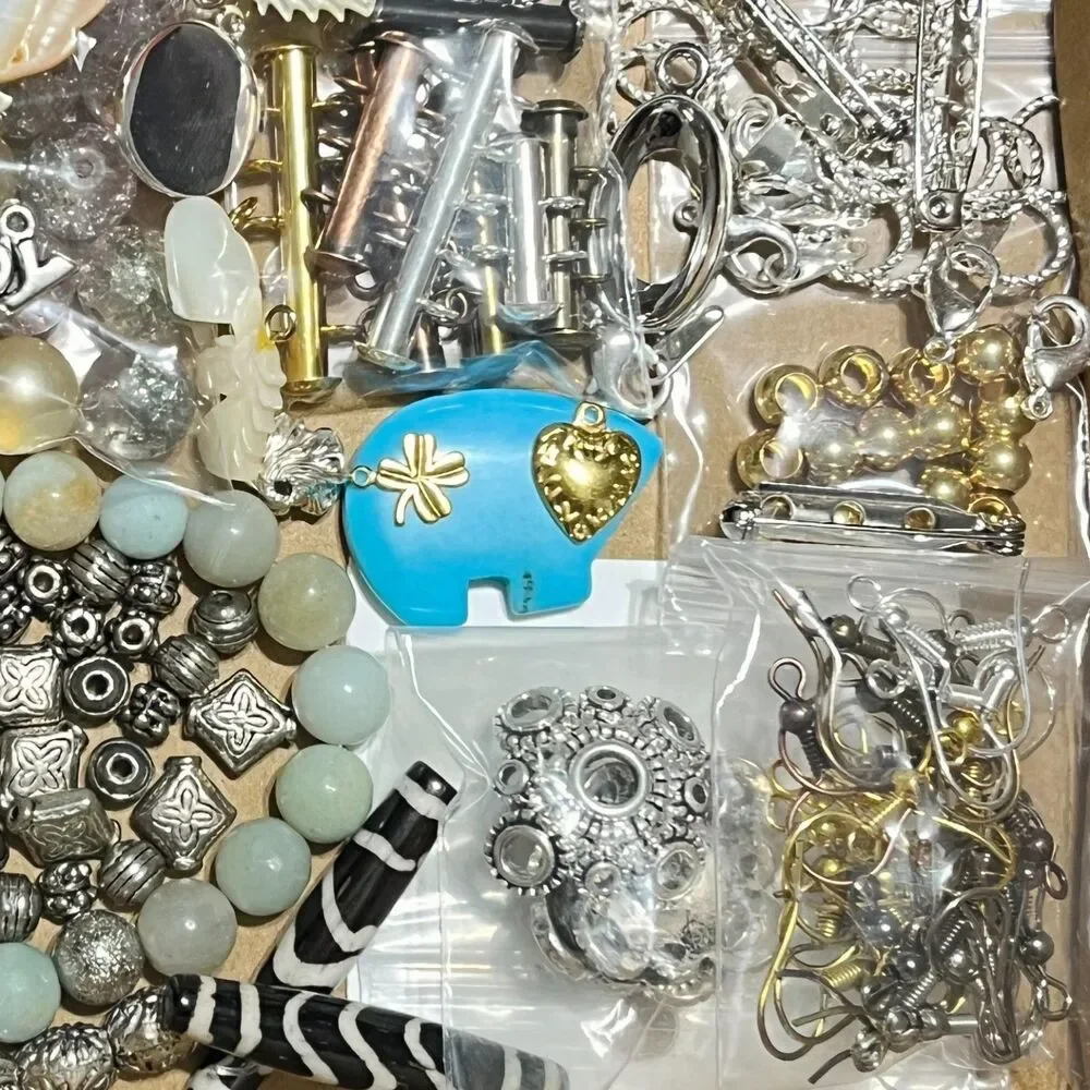 Lot Beads Jewelry Supplies Variety Glass Stone Shell MOP Metal Findings Charms